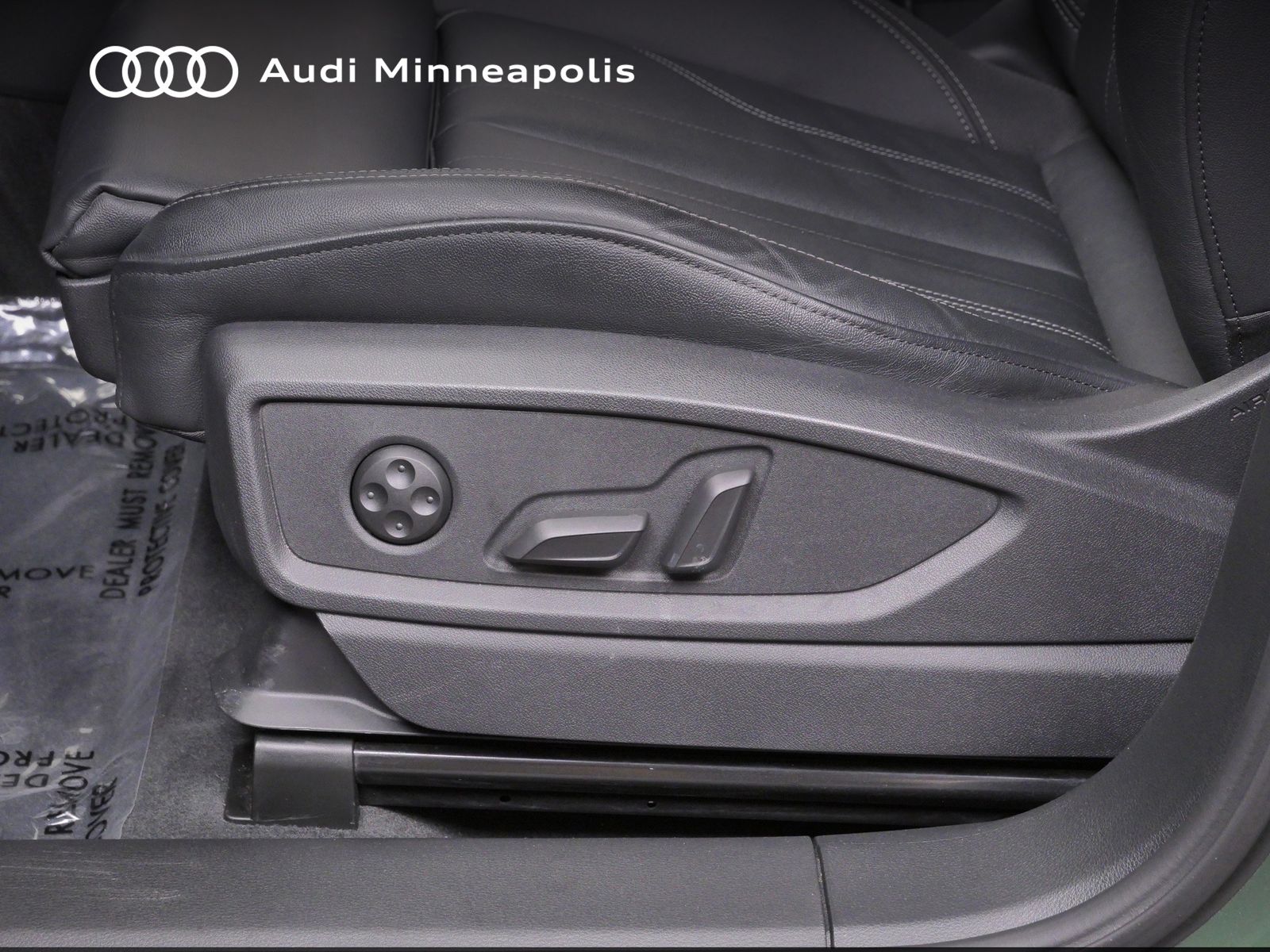 Thumbnail: 2023 Audi Q5 - 14