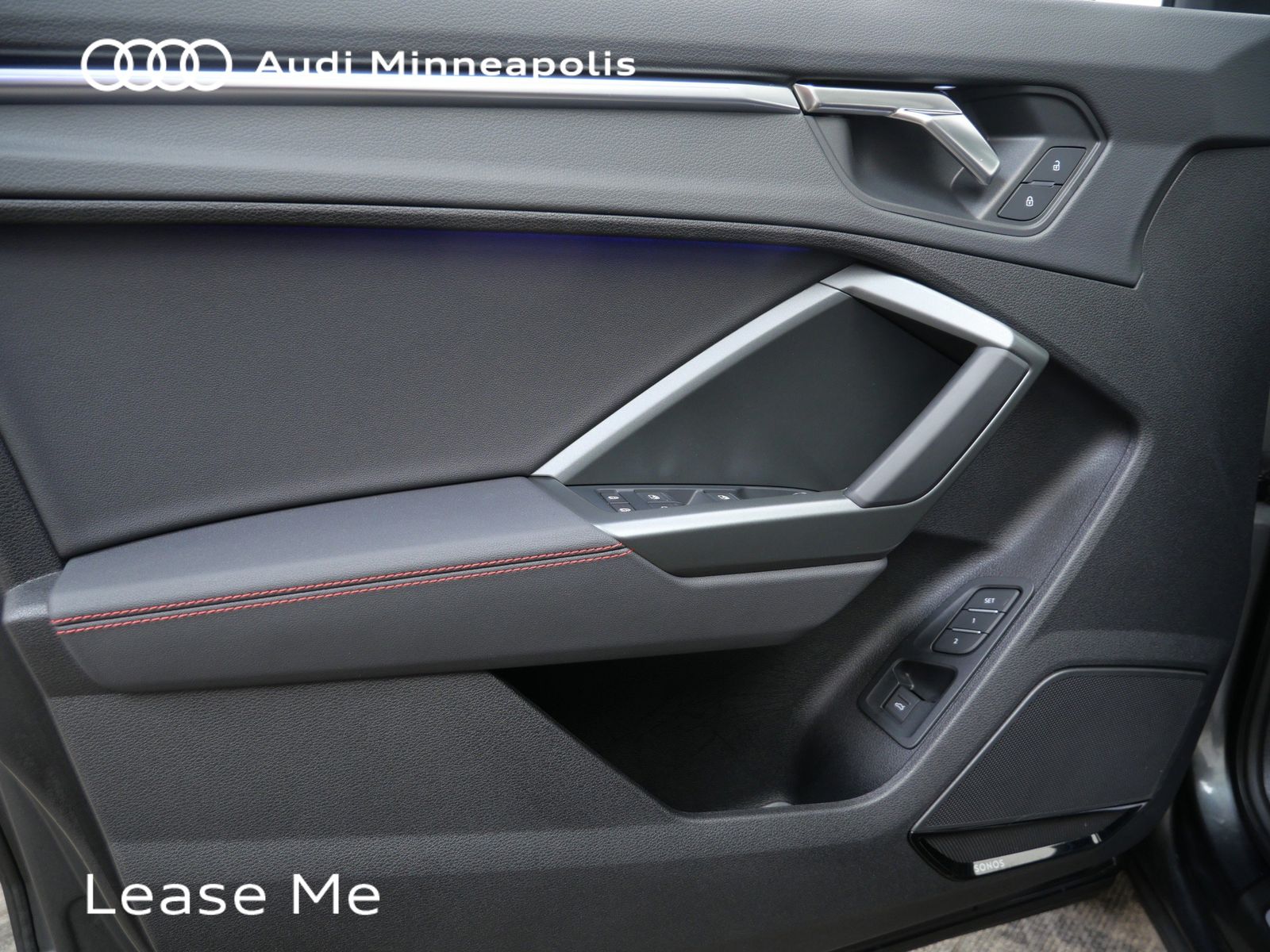 Thumbnail: 2025 Audi Q3 - 12