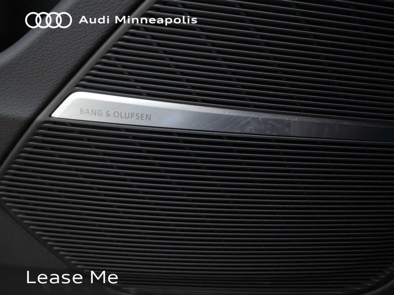 Thumbnail: 2025 Audi Q8 - 19