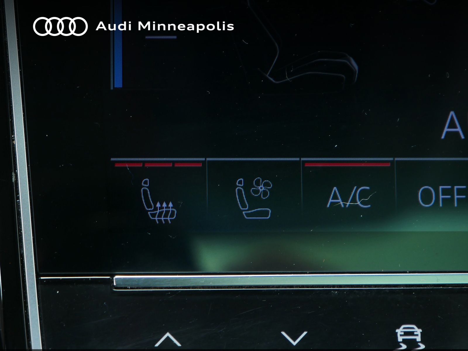 Thumbnail: 2022 Audi A8 - 31