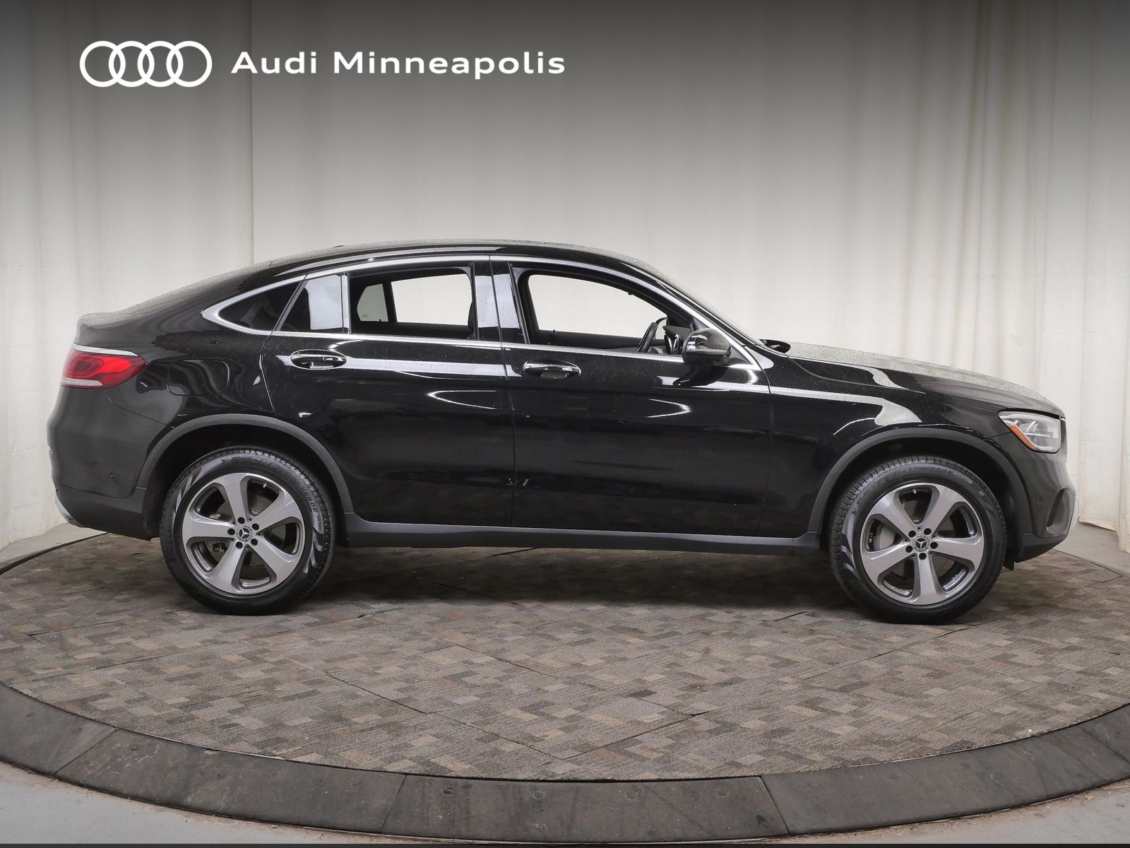 Thumbnail: 2023 Mercedes-Benz GLC - 9