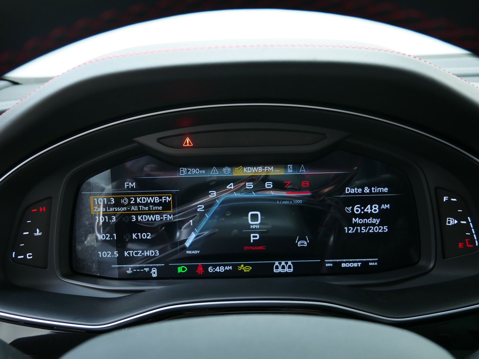 Thumbnail: 2026 Audi SQ8 - 15