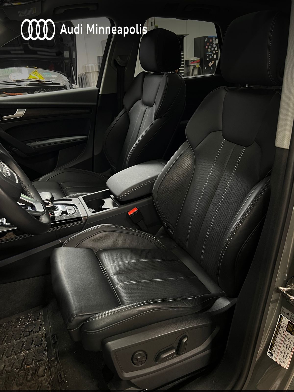 Thumbnail: 2023 Audi Q5 - 2