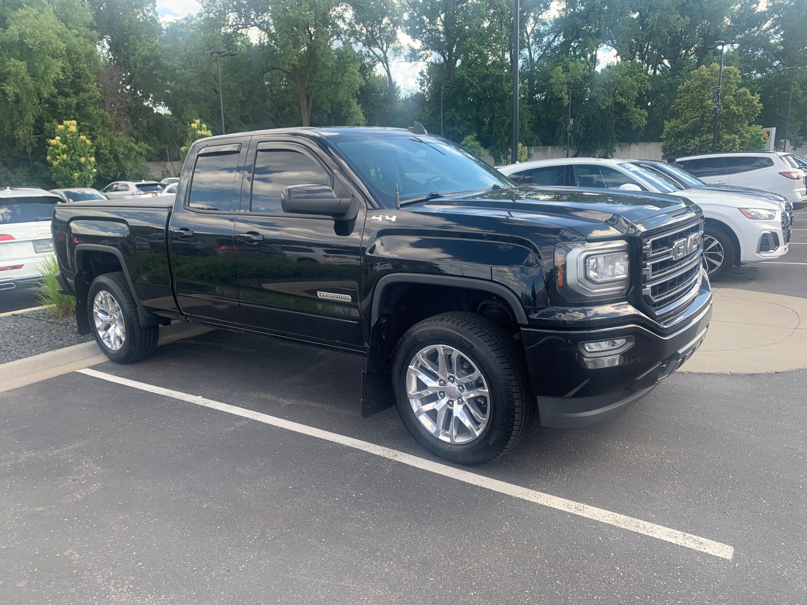 2017 GMC Sierra 1500 Base -
                  Golden Valley, MN
