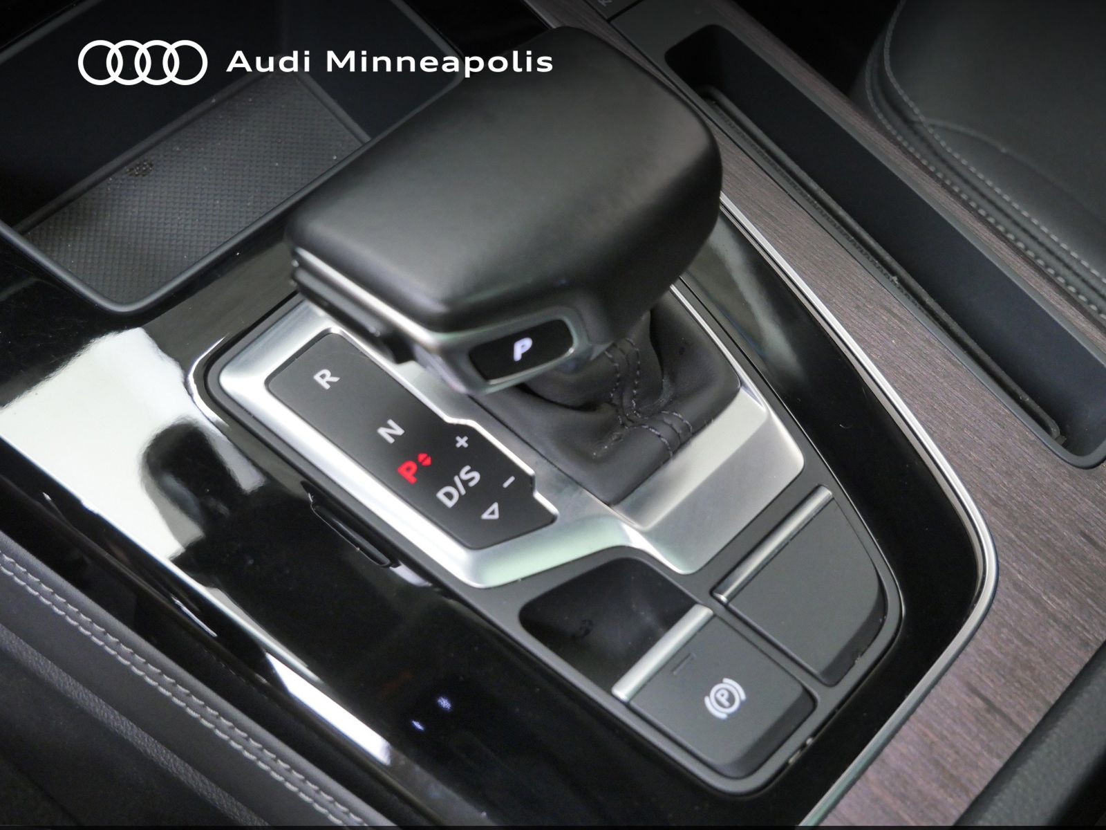 Thumbnail: 2021 Audi Q5 - 29