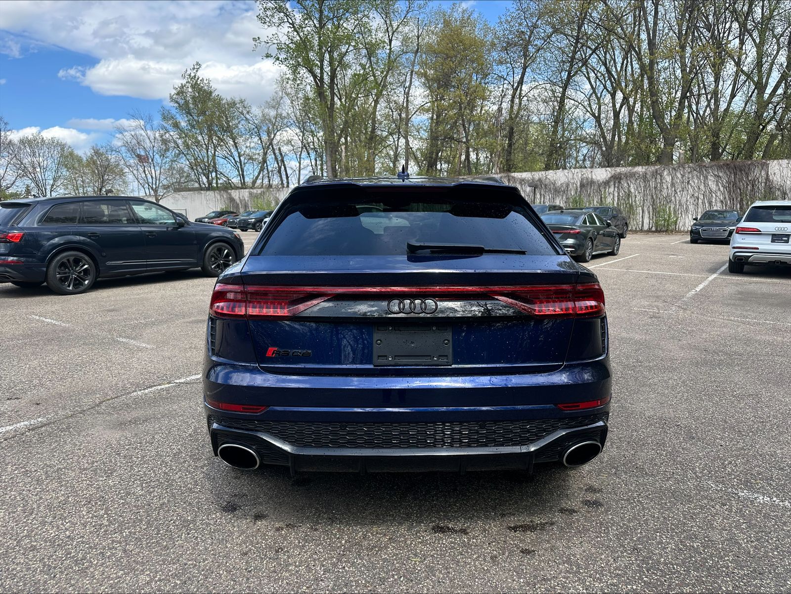 Thumbnail: 2022 Audi RS Q8 - 6