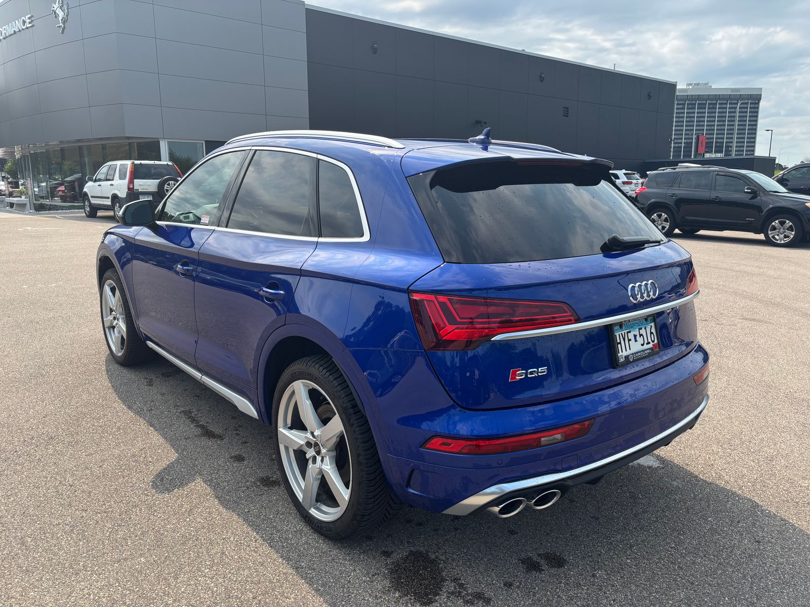Thumbnail: 2022 Audi SQ5 - 4