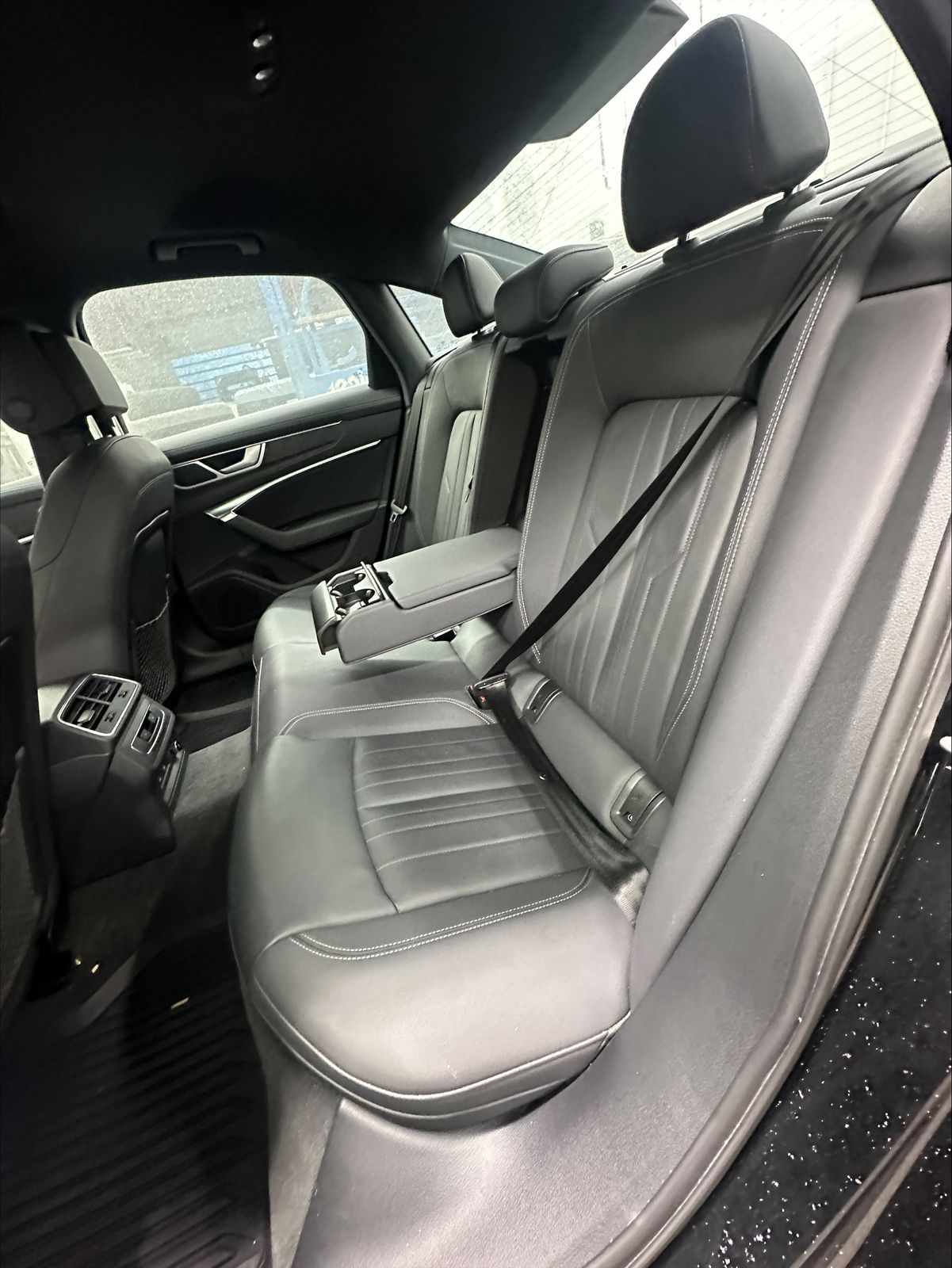 Thumbnail: 2021 Audi A6 - 10