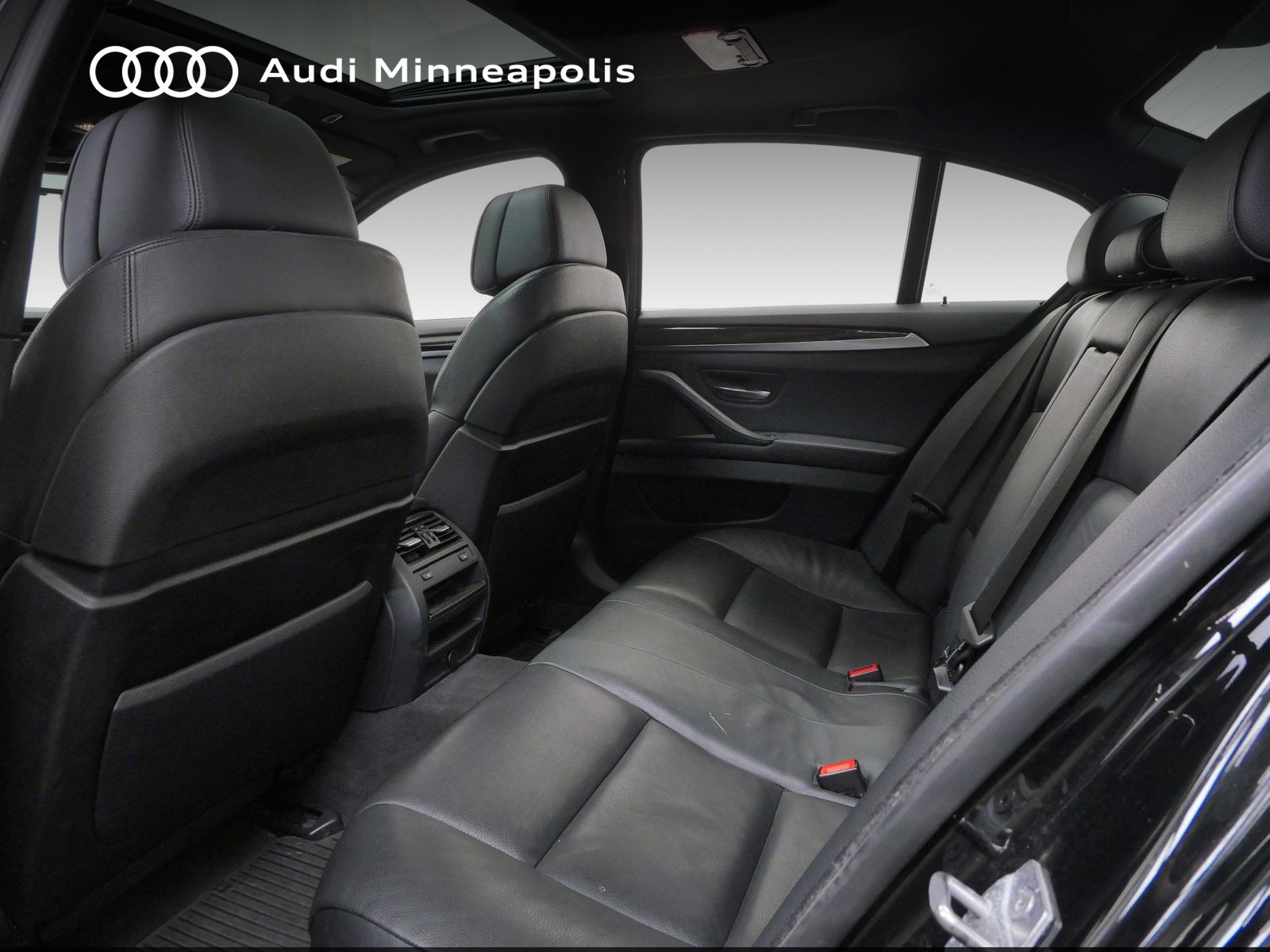 Thumbnail: 2013 BMW 5 Series - 15