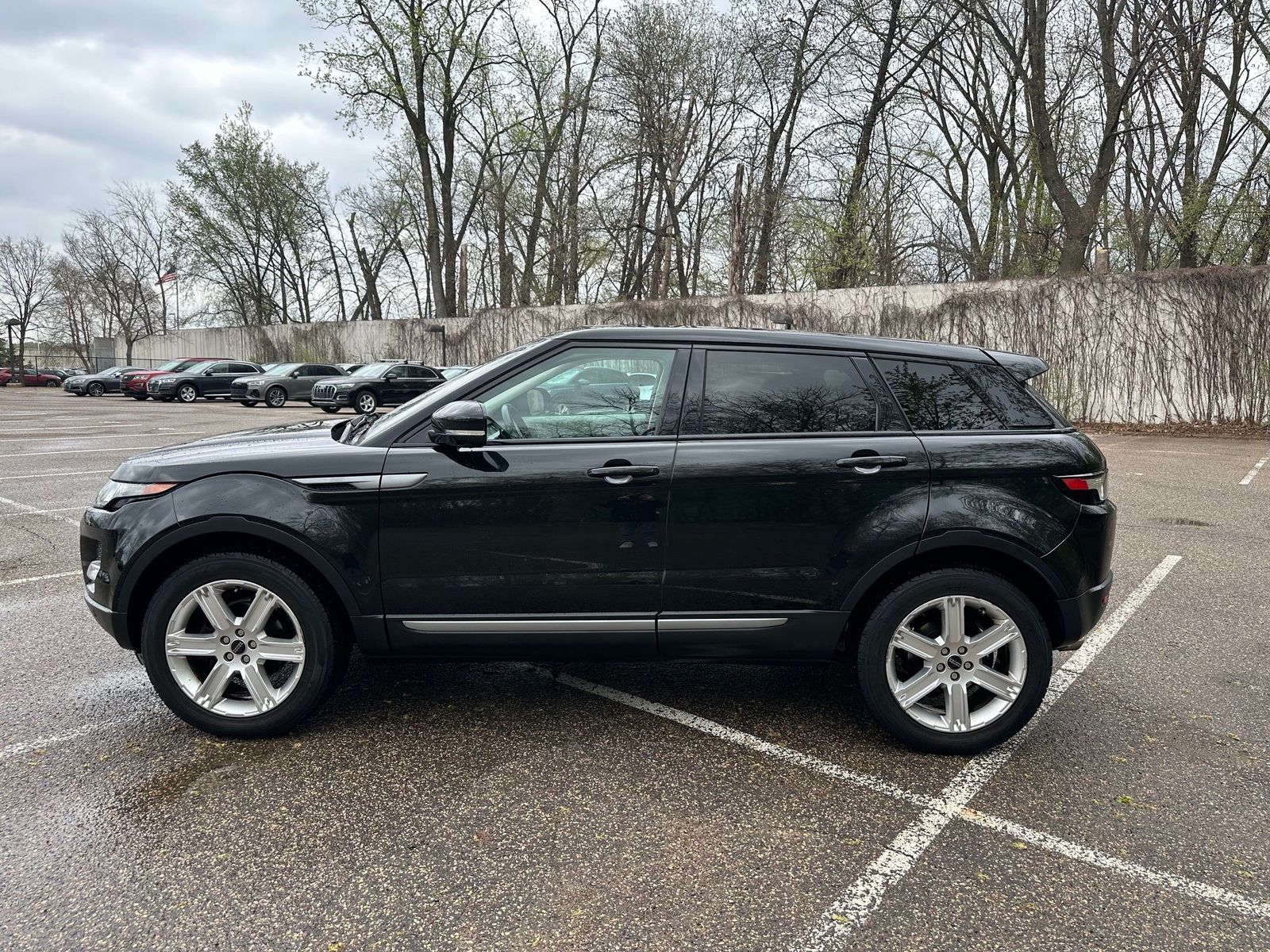 Thumbnail: 2012 Land Rover Range Rover Evoque - 4