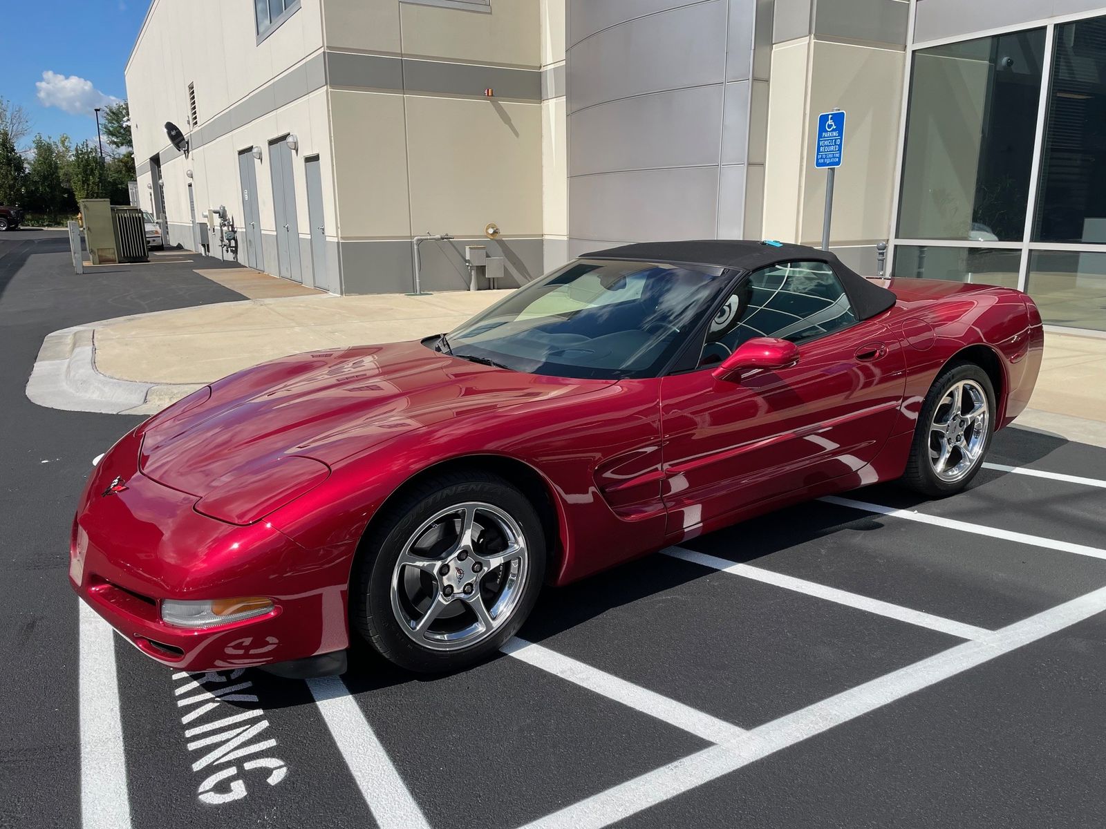 Thumbnail: 2001 Chevrolet Corvette - 3