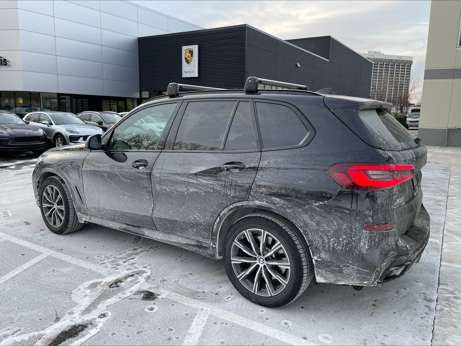 Thumbnail: 2021 BMW X5 - 6