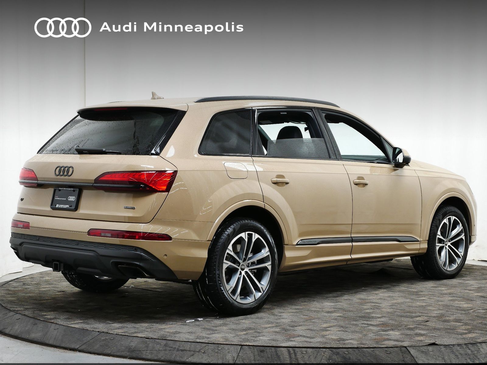 Thumbnail: 2025 Audi Q7 - 8