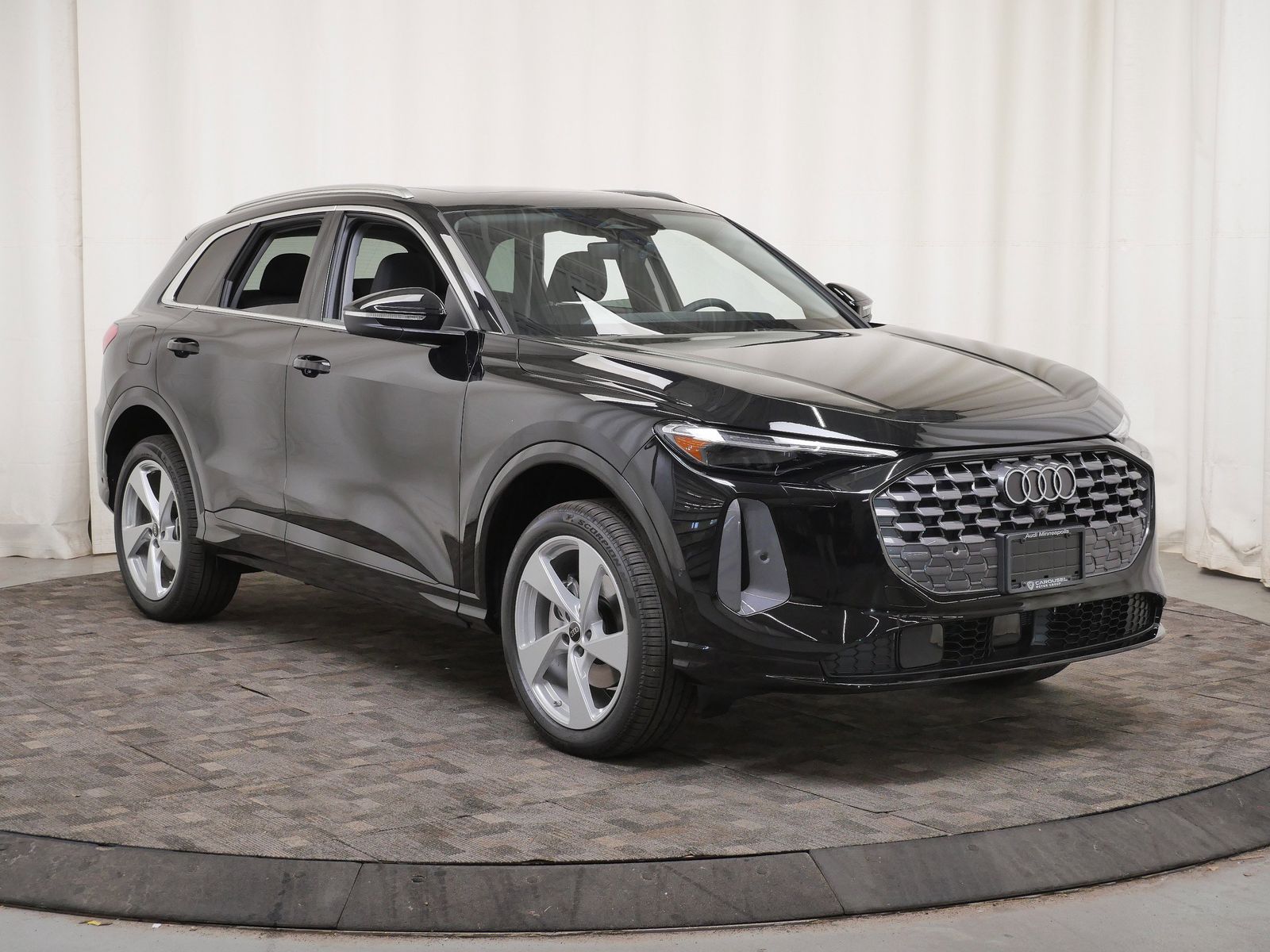 Thumbnail: 2026 Audi Q5 - 8