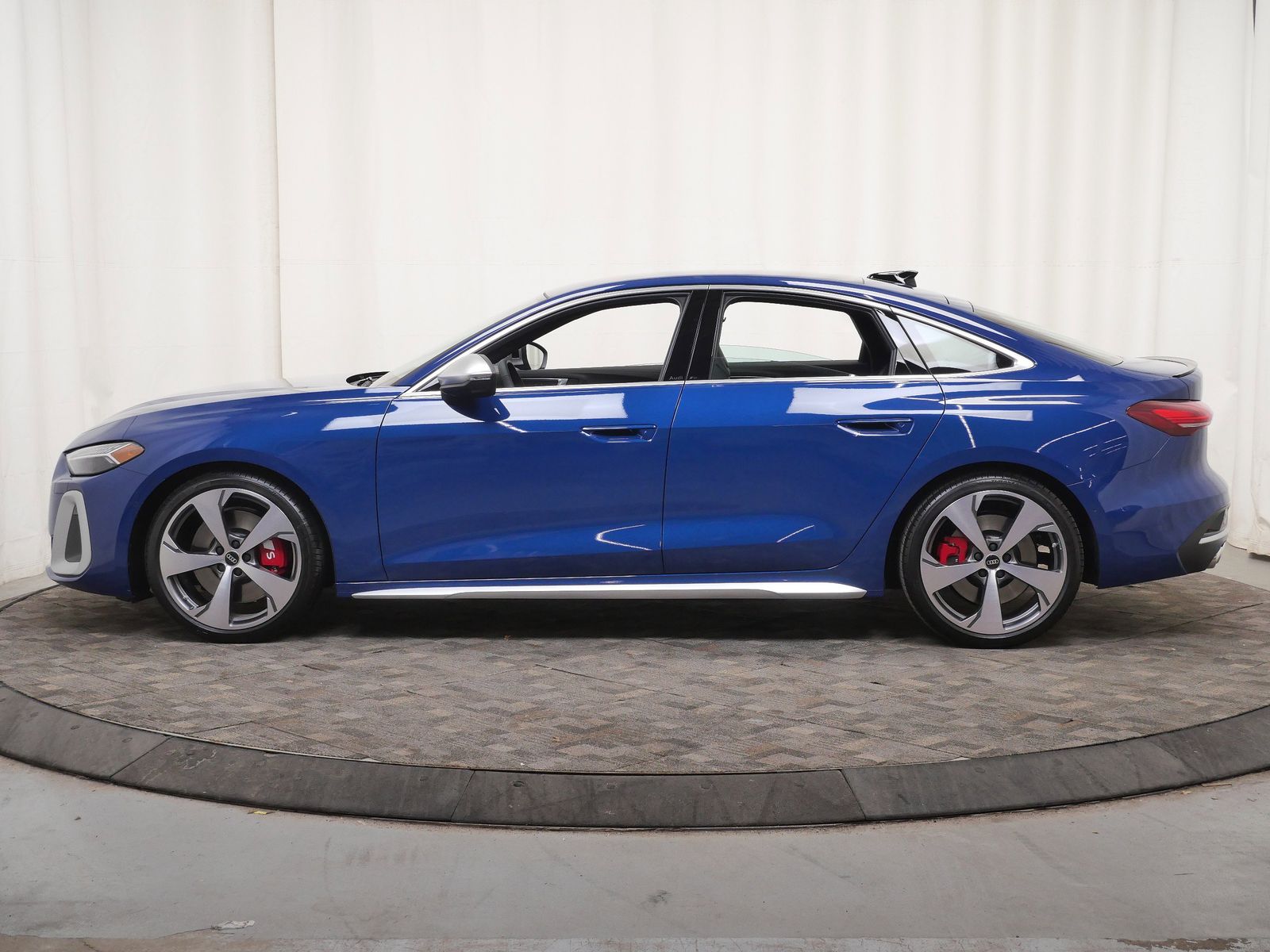 Thumbnail: 2026 Audi S5 - 3