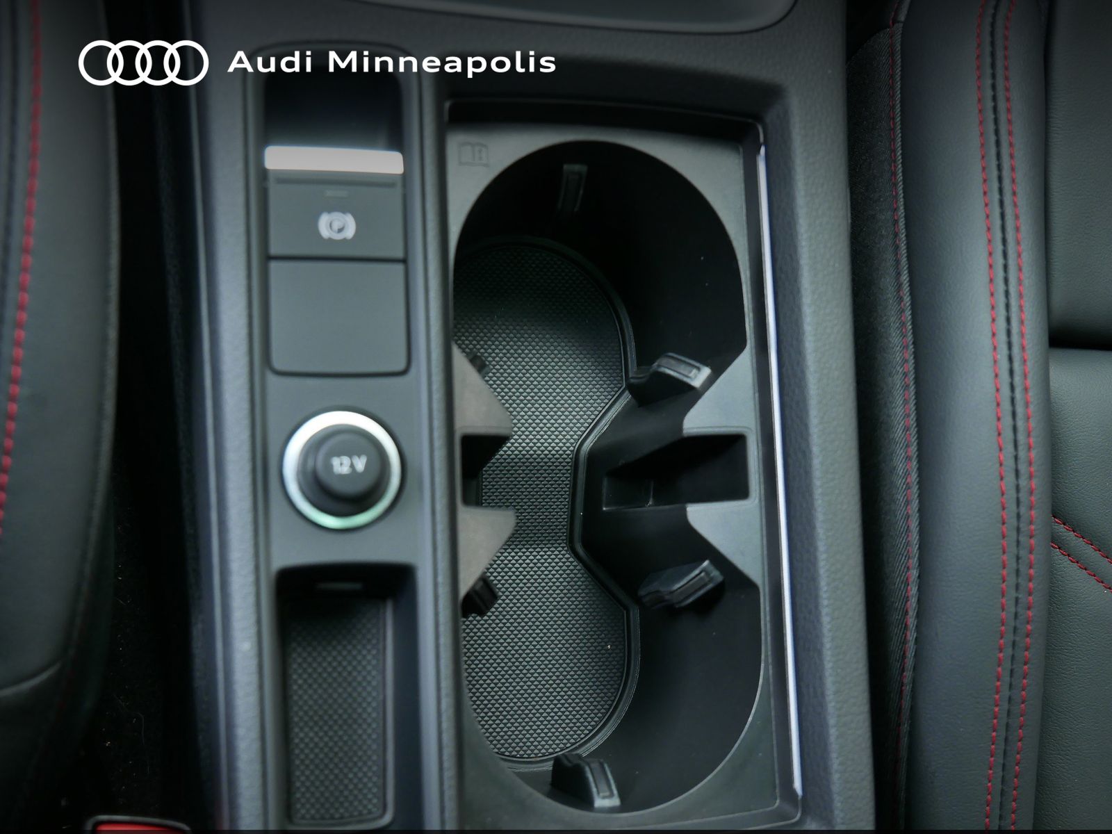 Thumbnail: 2025 Audi Q3 - 27