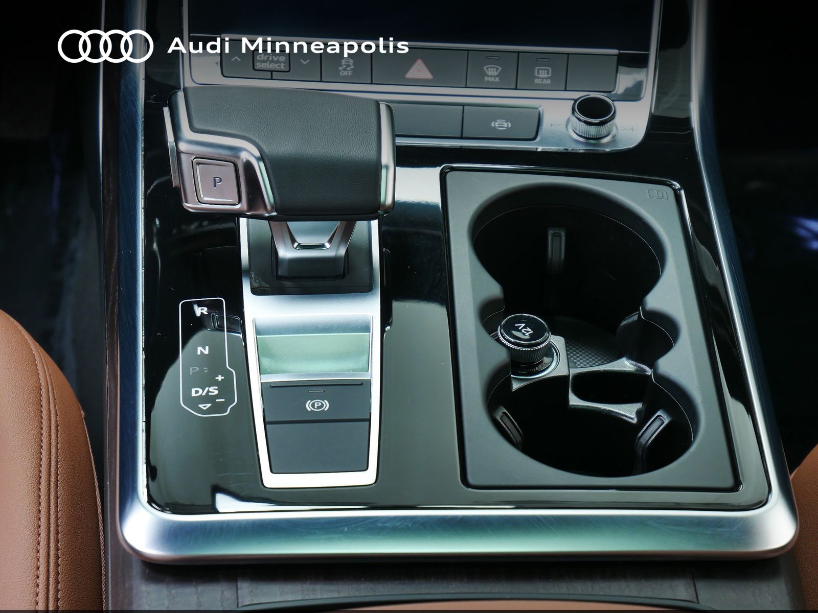 Thumbnail: 2023 Audi Q7 - 19