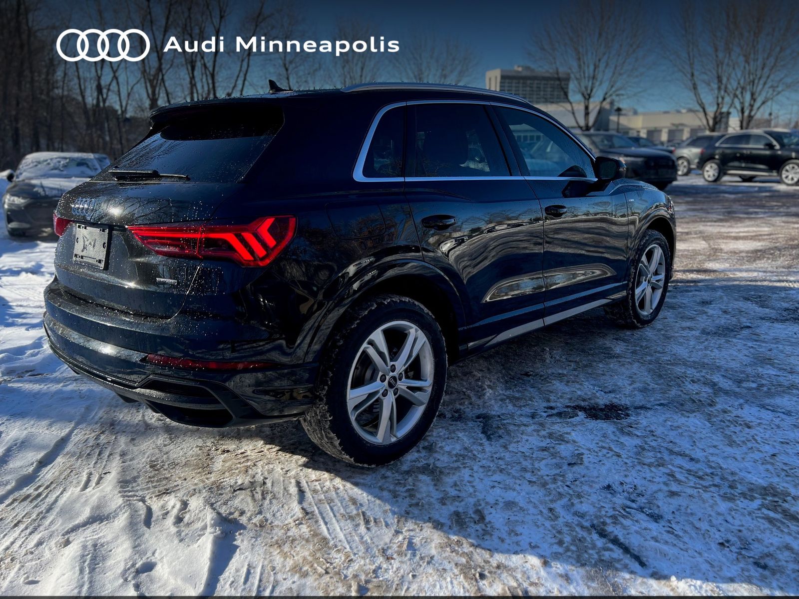 Thumbnail: 2023 Audi Q3 - 8