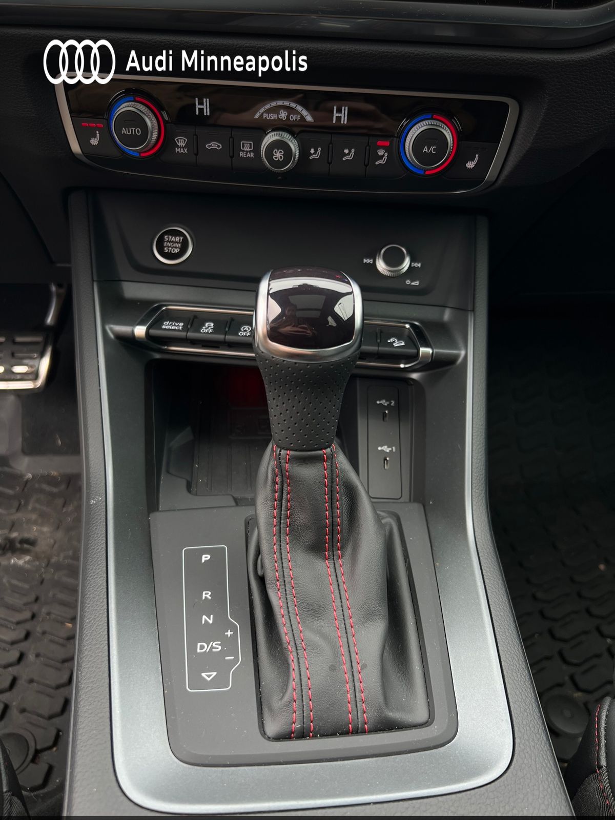 Thumbnail: 2025 Audi Q3 - 18