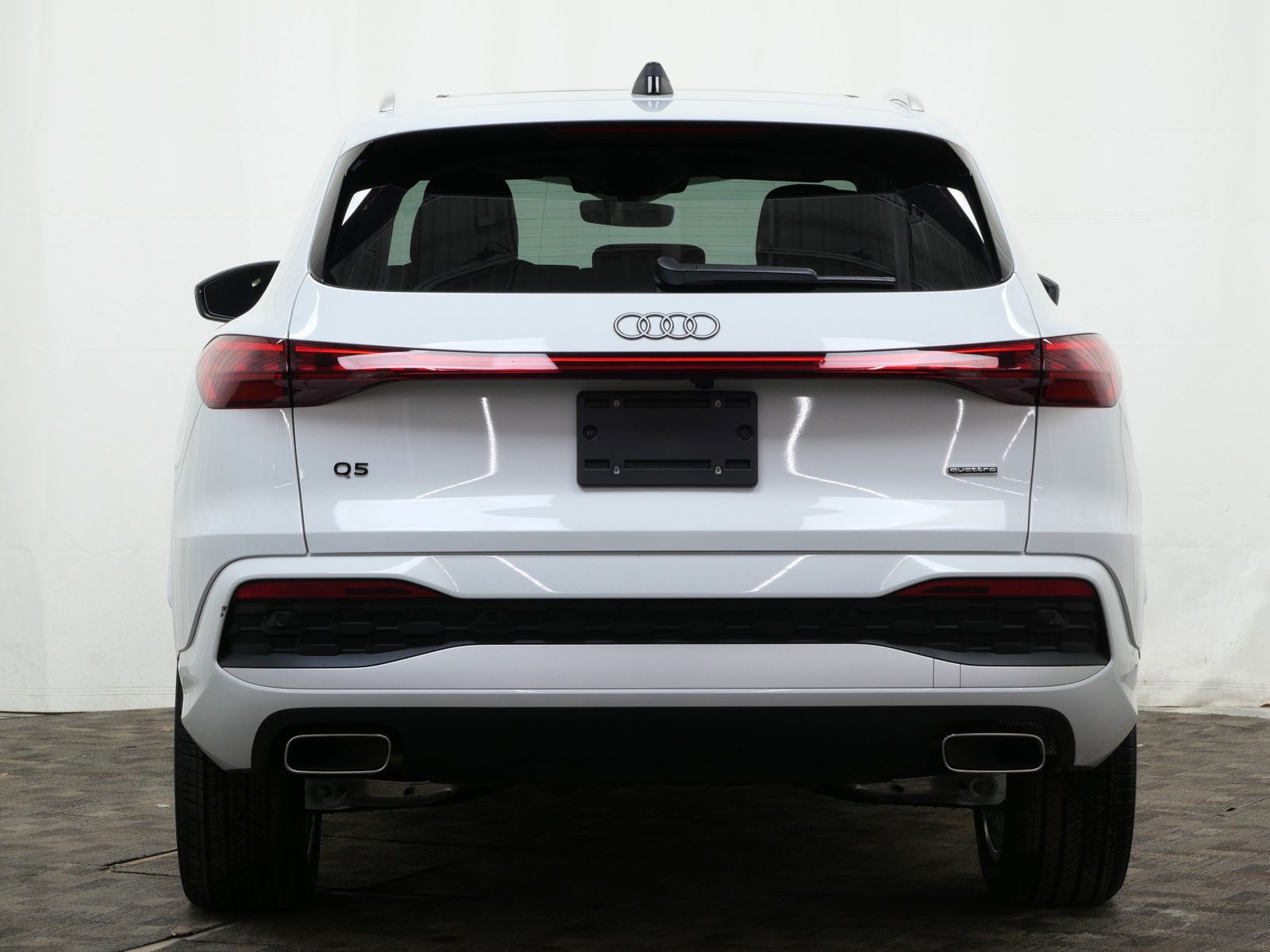 Thumbnail: 2025 Audi Q5 - 5