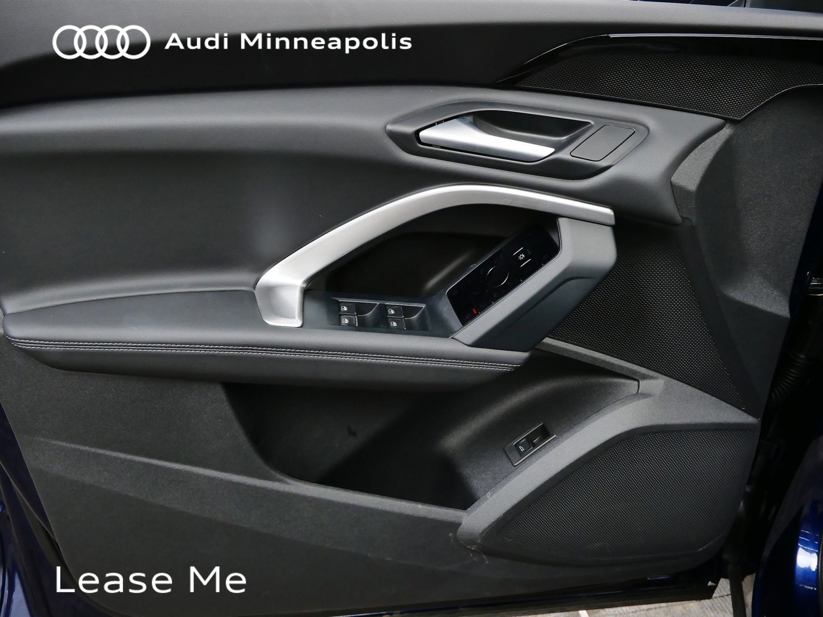 Thumbnail: 2025 Audi Q5 - 12