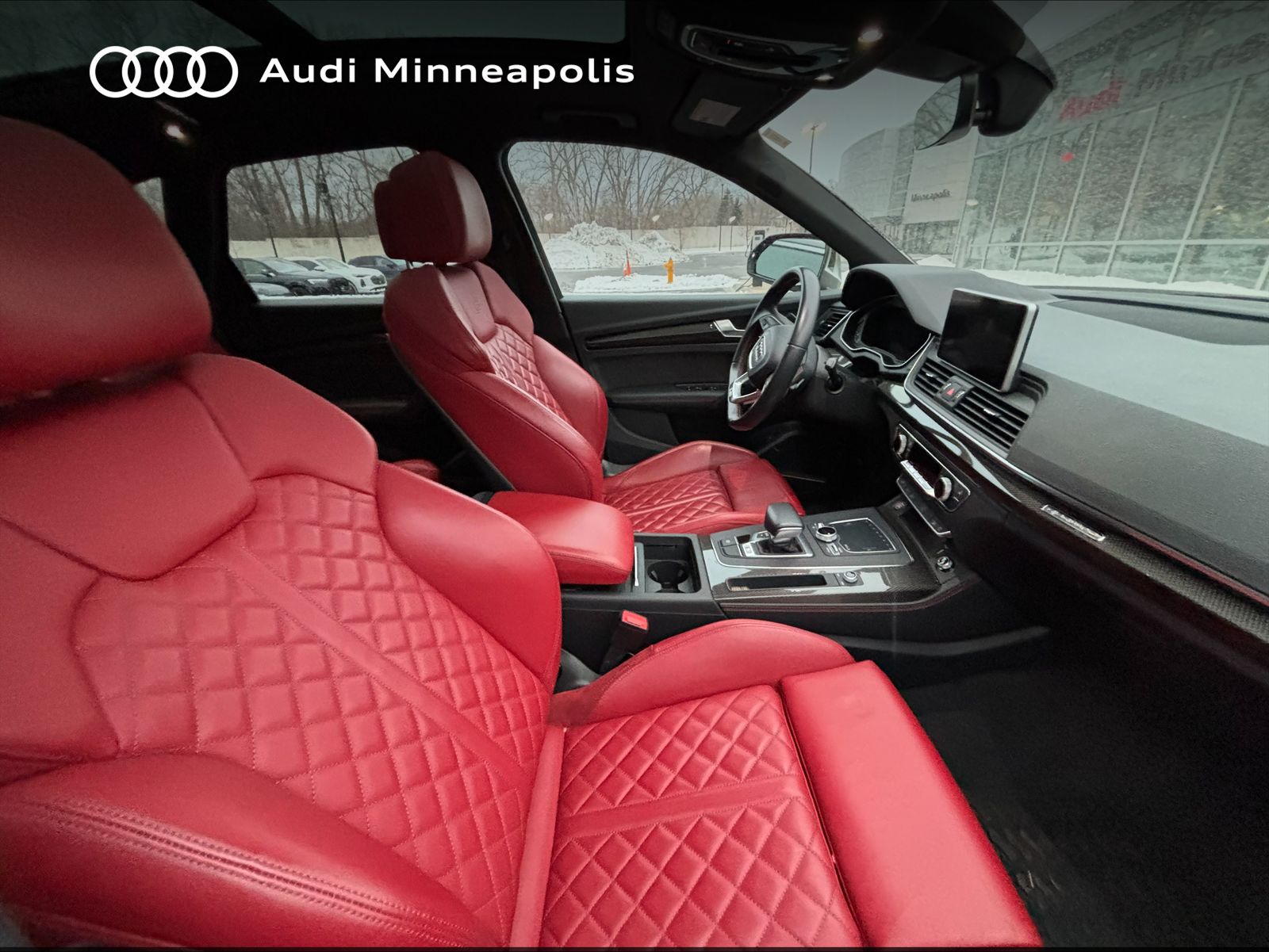 Thumbnail: 2019 Audi SQ5 - 9