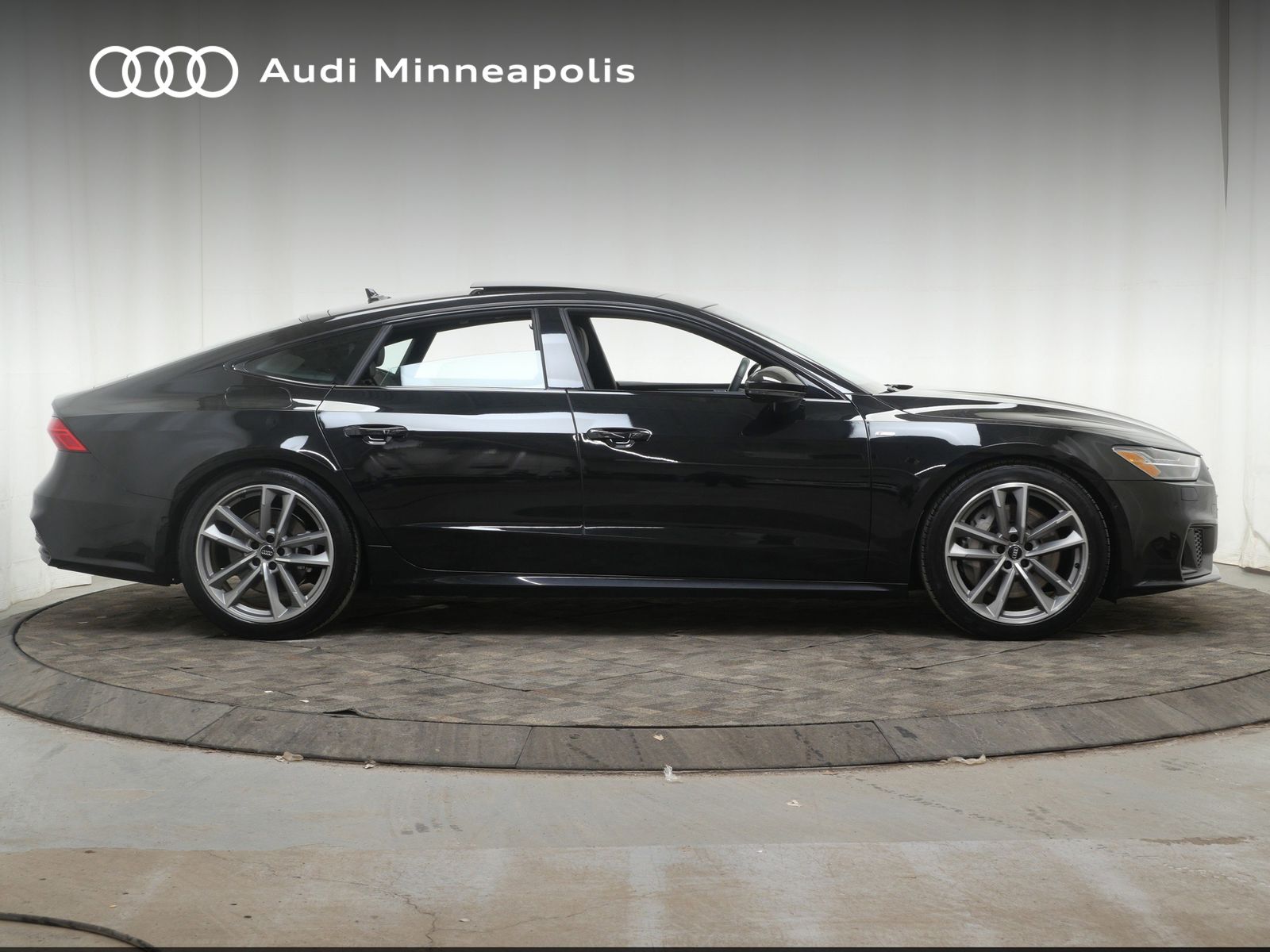 Thumbnail: 2020 Audi A7 - 9