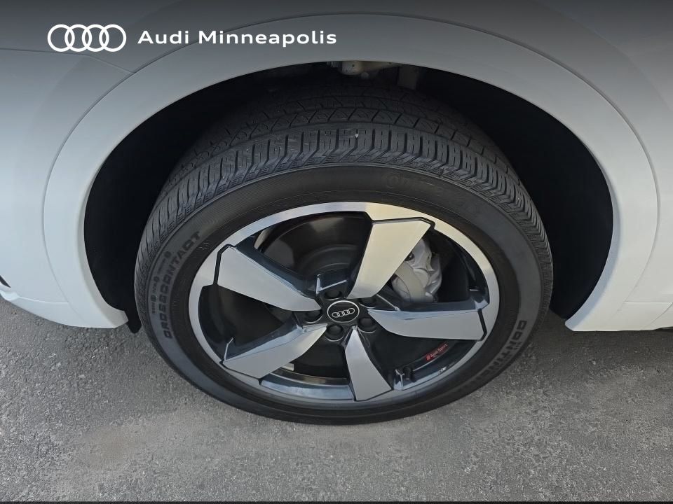 Thumbnail: 2023 Audi Q5 - 14