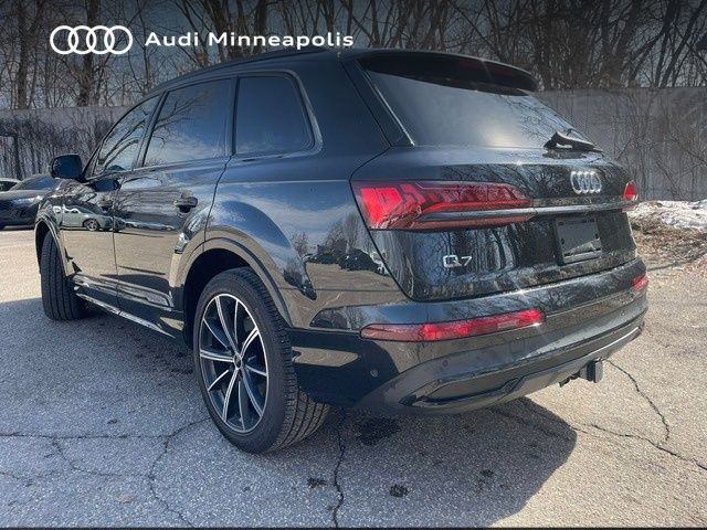 Thumbnail: 2023 Audi Q7 - 5