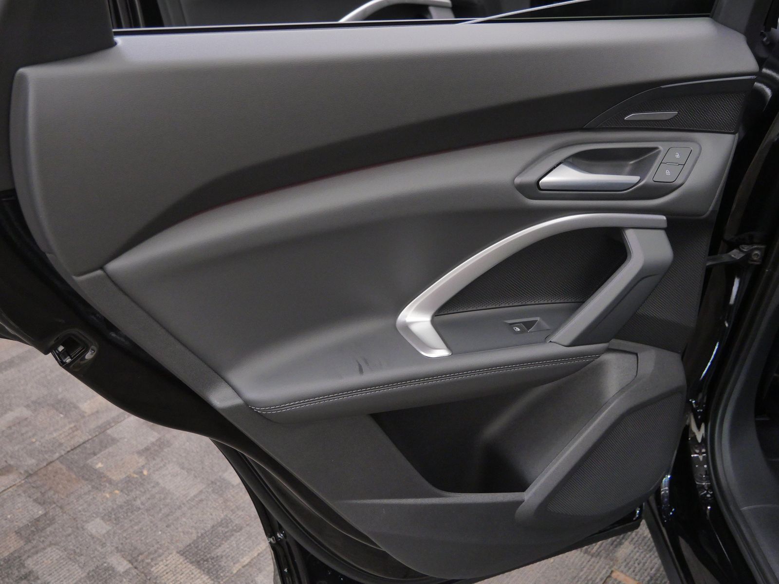 Thumbnail: 2026 Audi Q5 - 12