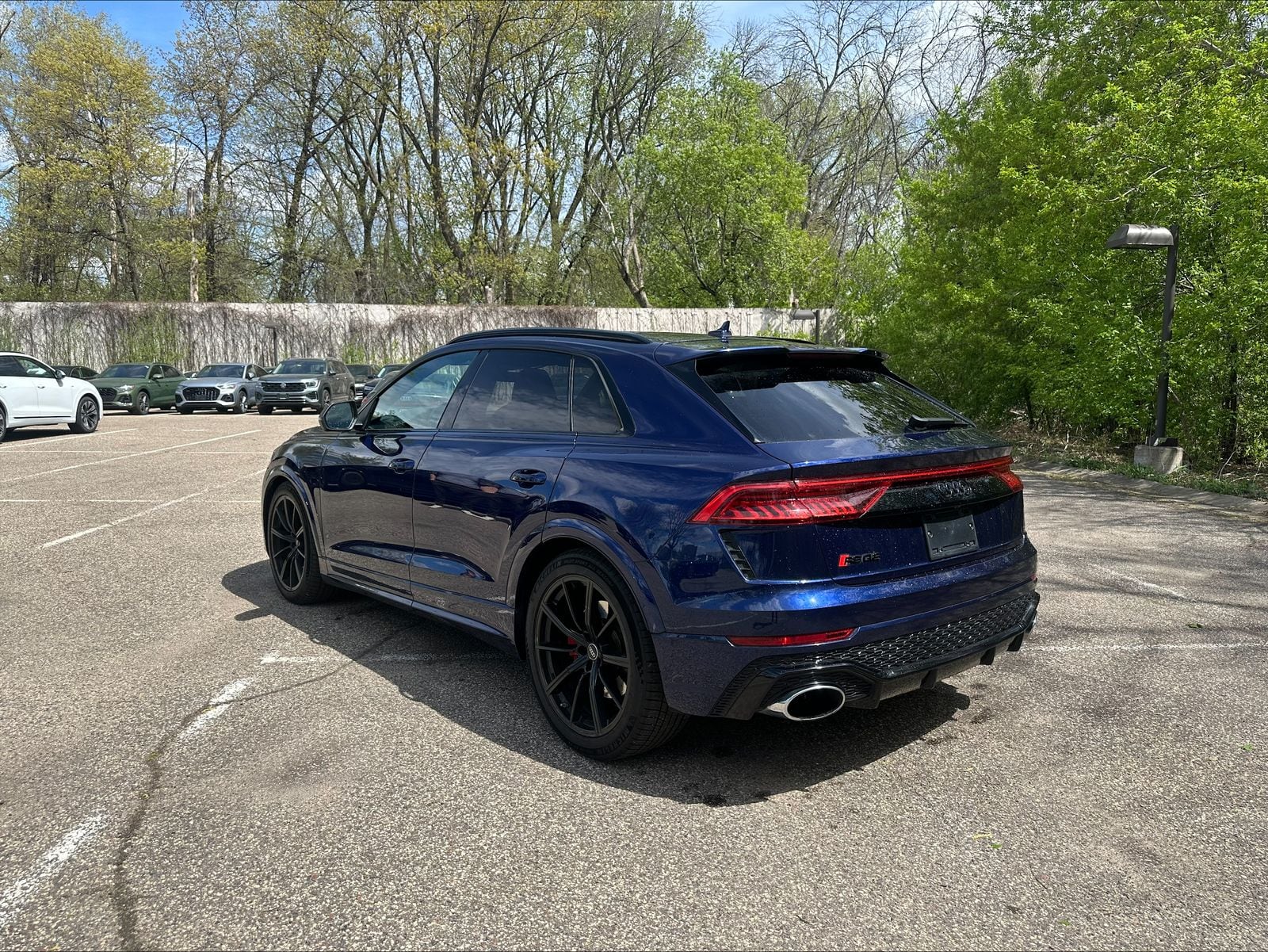 Thumbnail: 2022 Audi RS Q8 - 7