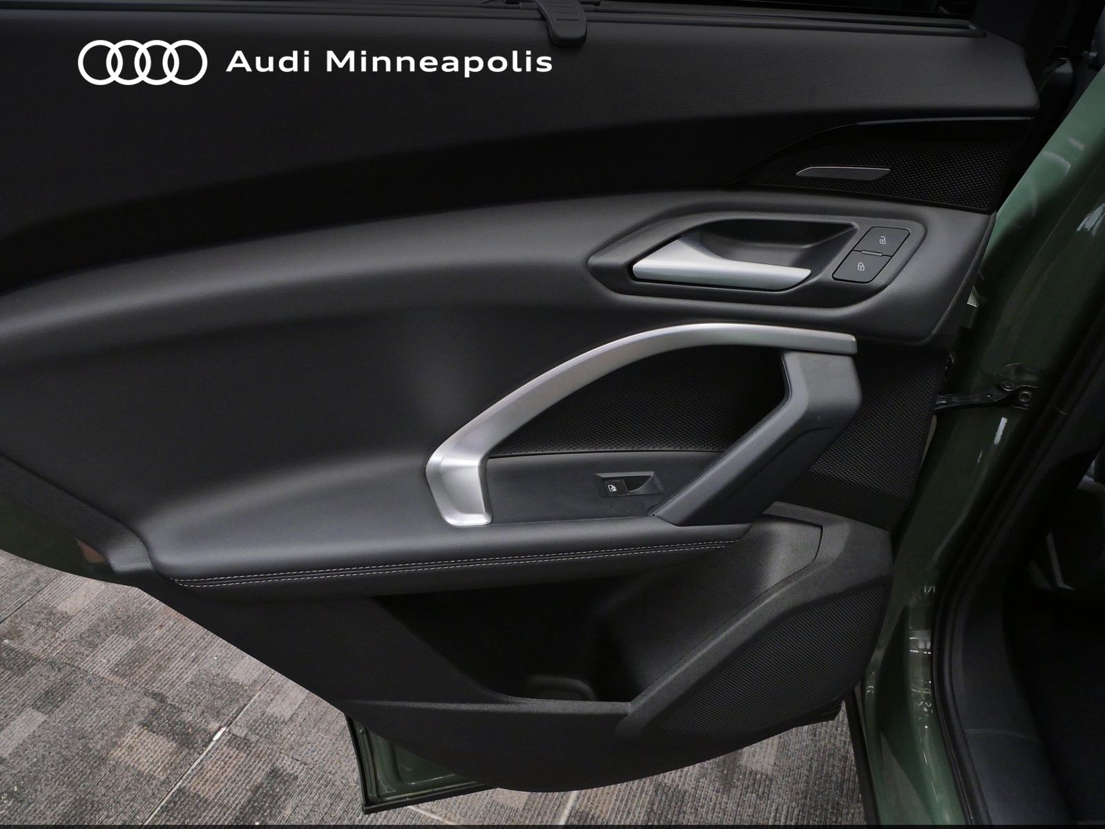 Thumbnail: 2025 Audi Q5 - 14