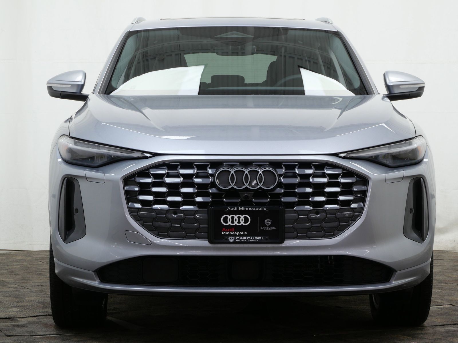 Thumbnail: 2025 Audi Q5 - 9