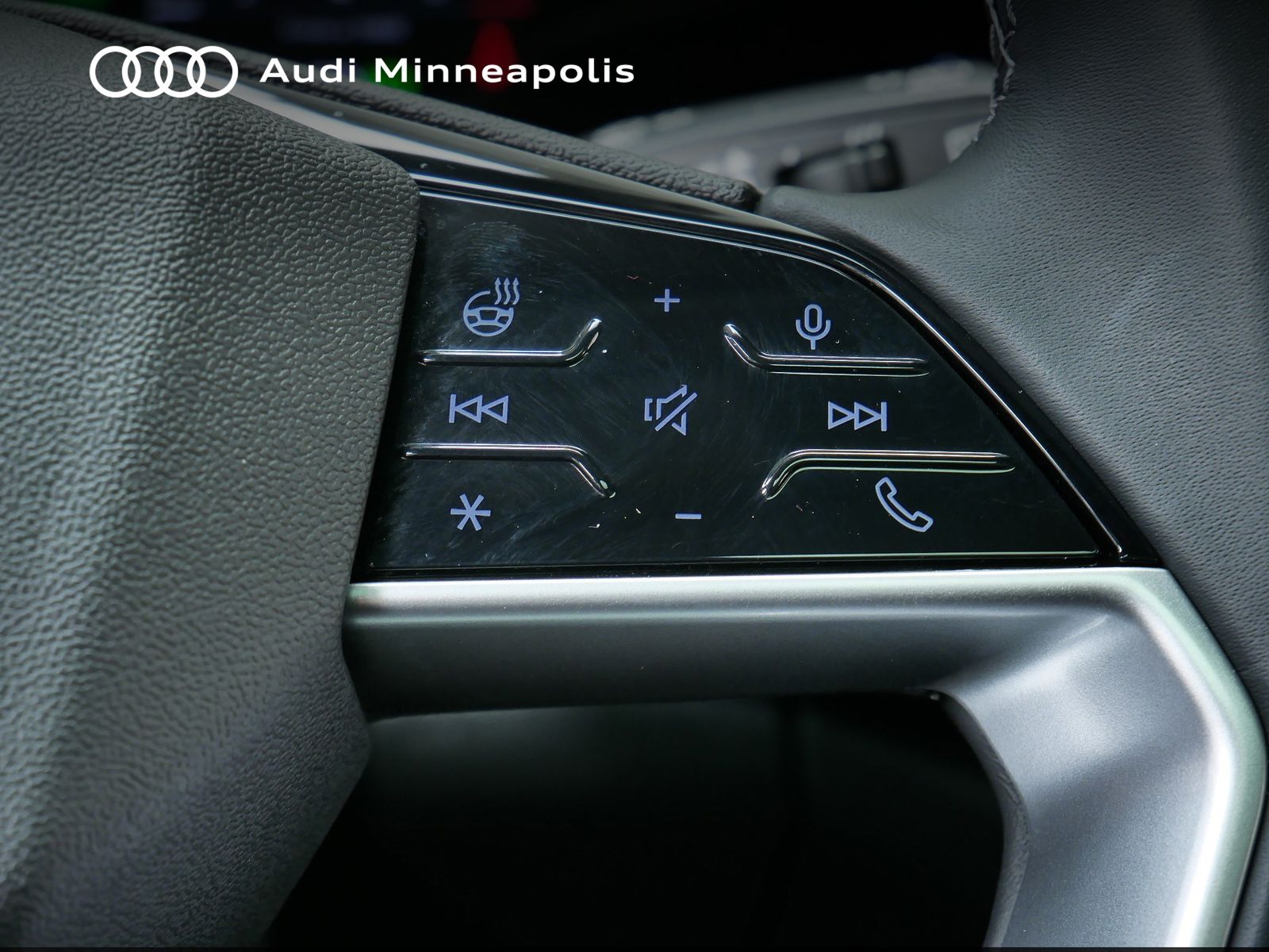 Thumbnail: 2025 Audi Q5 - 26