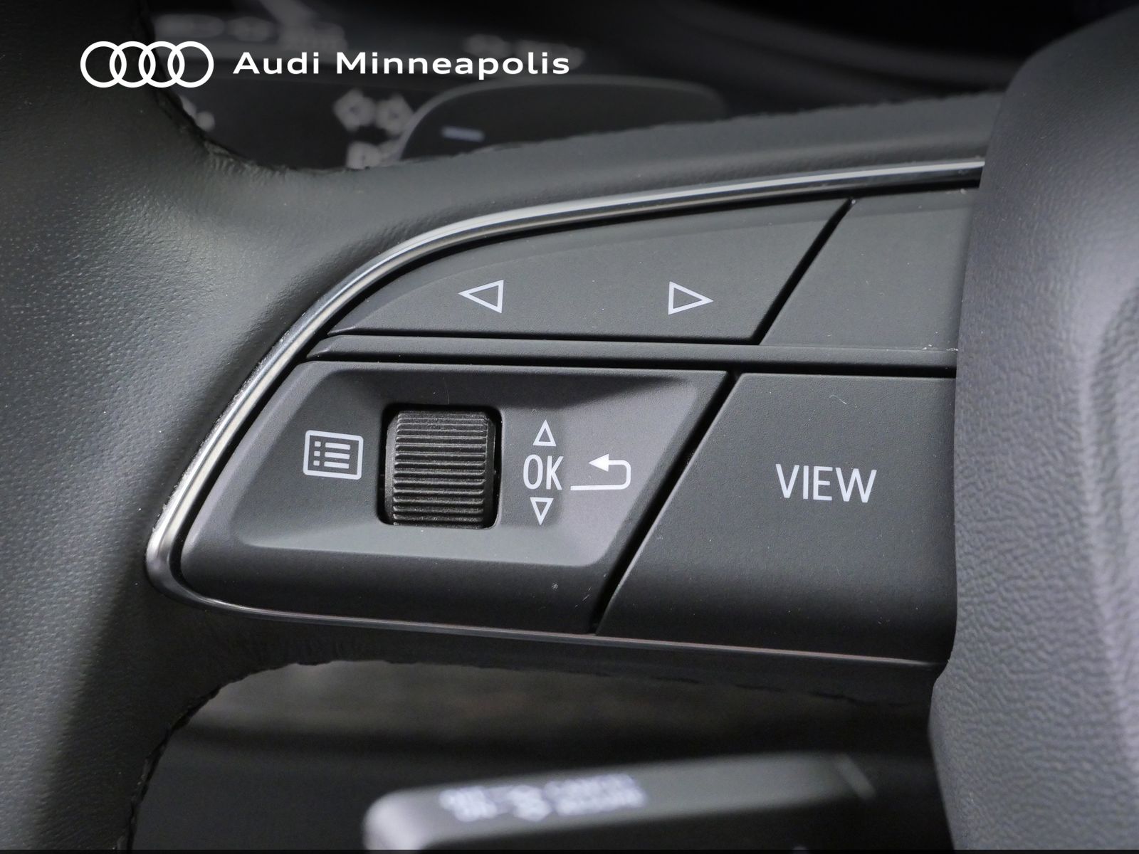 Thumbnail: 2023 Audi Q7 - 21