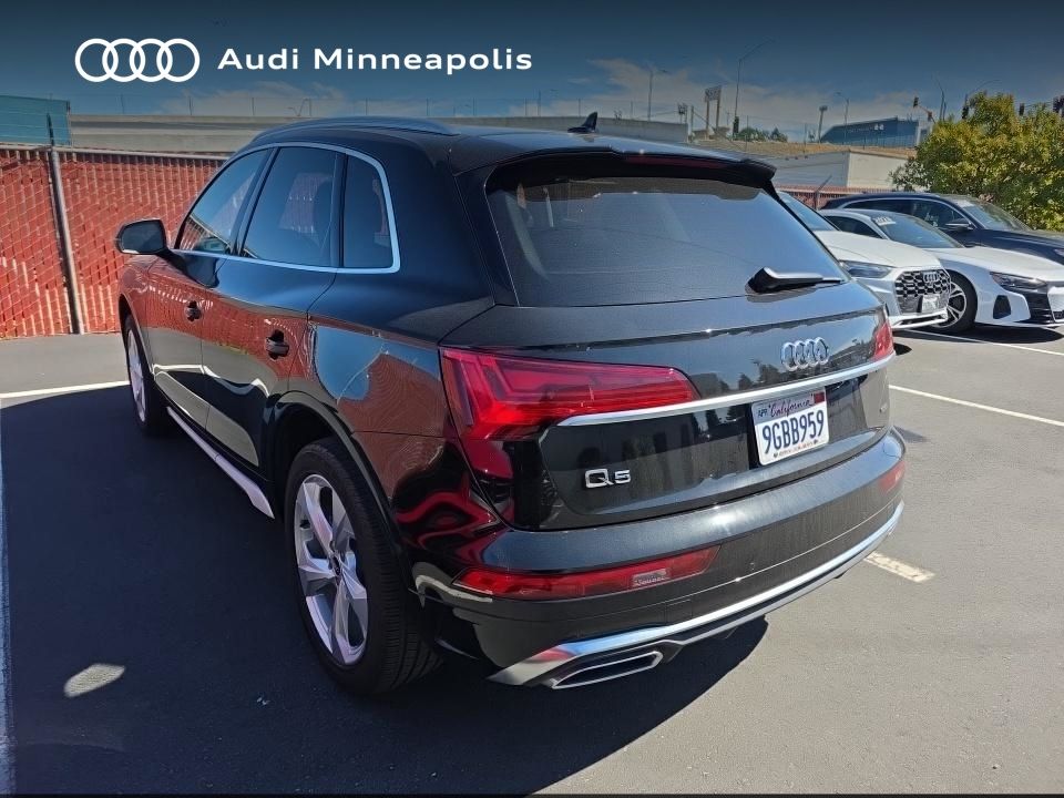 Thumbnail: 2023 Audi Q5 - 6