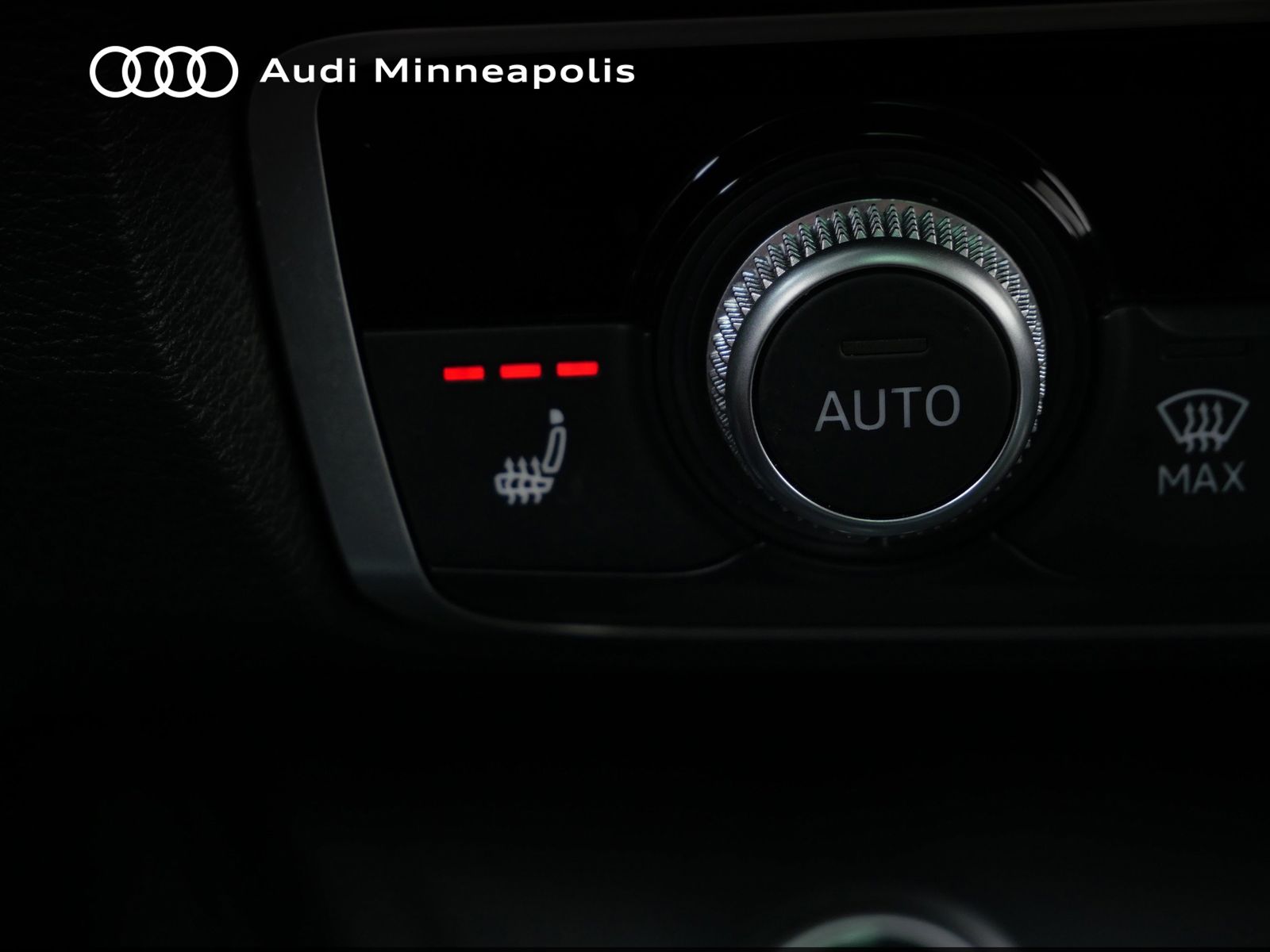 Thumbnail: 2022 Audi Q3 - 31