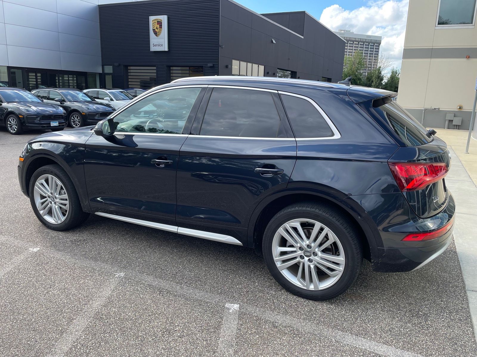 Thumbnail: 2019 Audi Q5 - 5