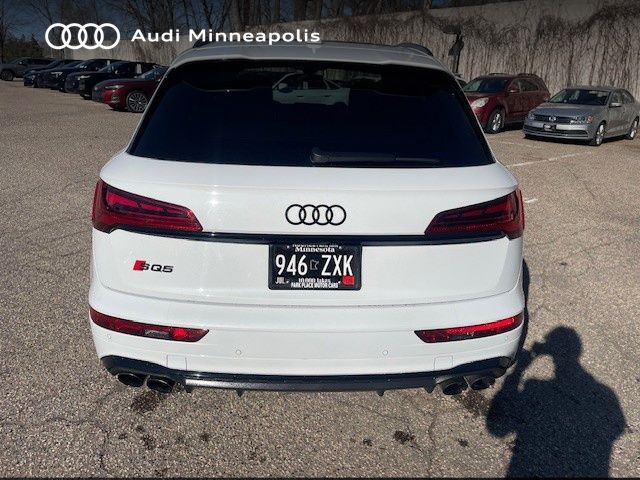 Thumbnail: 2023 Audi SQ5 - 7