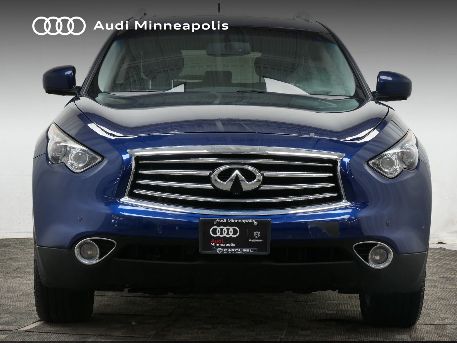 Thumbnail: 2015 INFINITI QX70 - 11