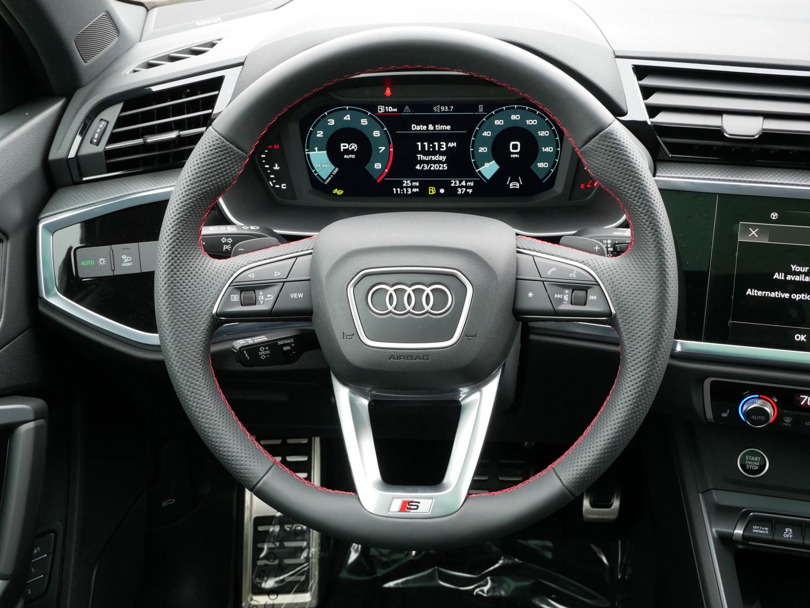 Thumbnail: 2025 Audi Q3 - 12