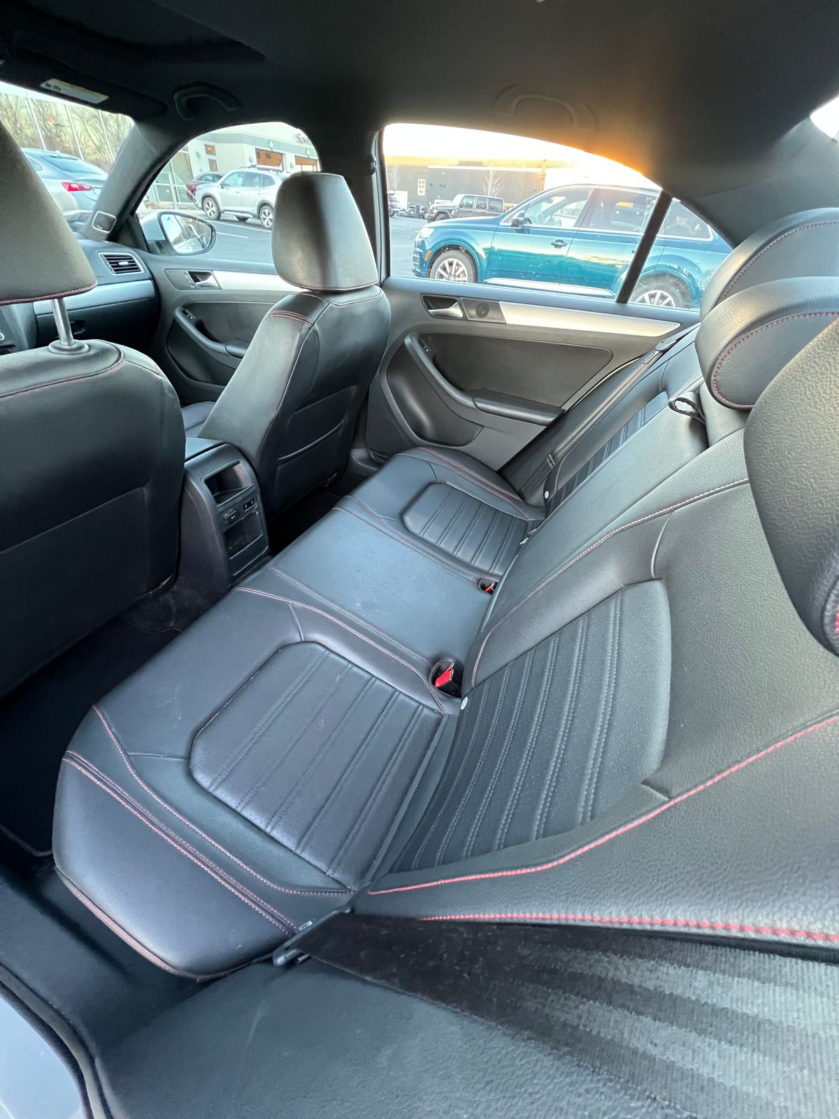 Thumbnail: 2013 Volkswagen Jetta - 8