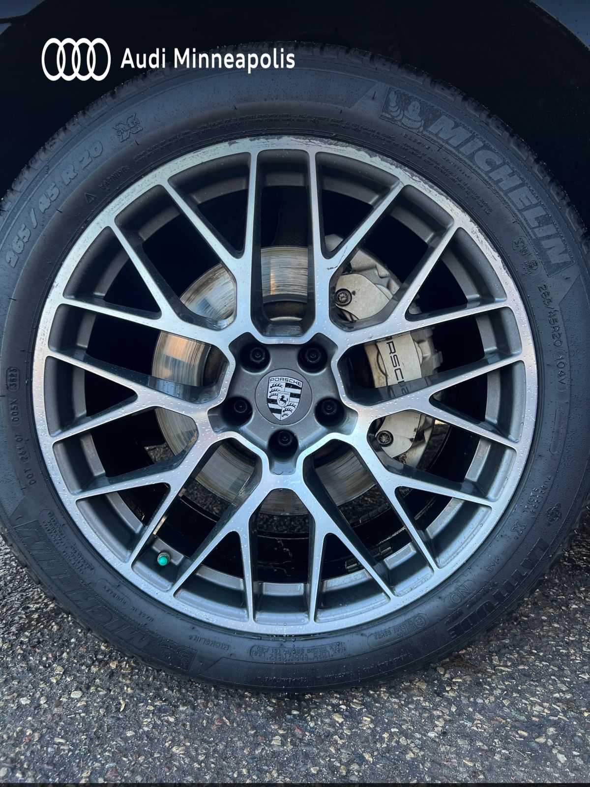 Thumbnail: 2016 Porsche Macan - 22