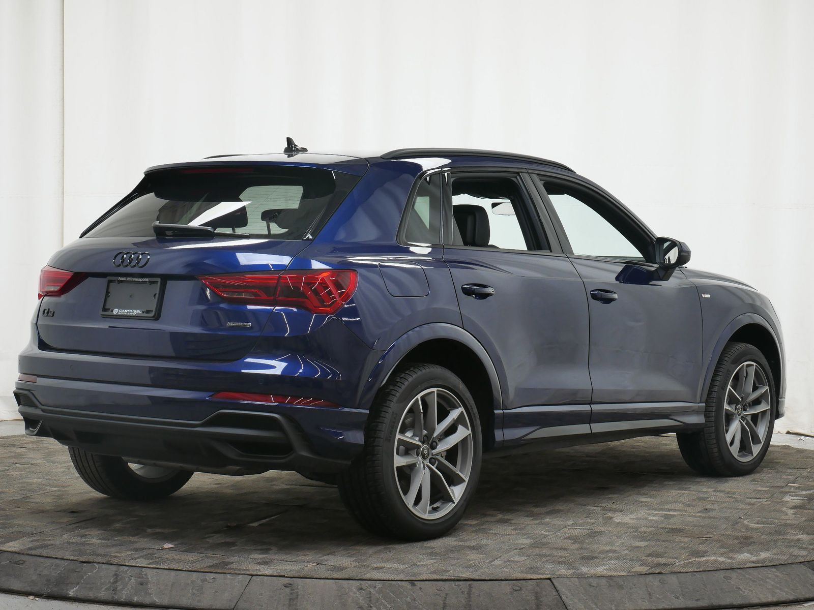 Thumbnail: 2025 Audi Q3 - 5