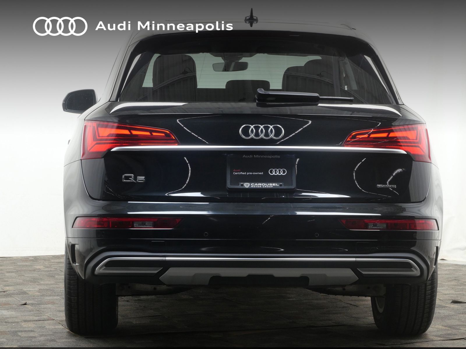 Thumbnail: 2023 Audi Q5 - 7