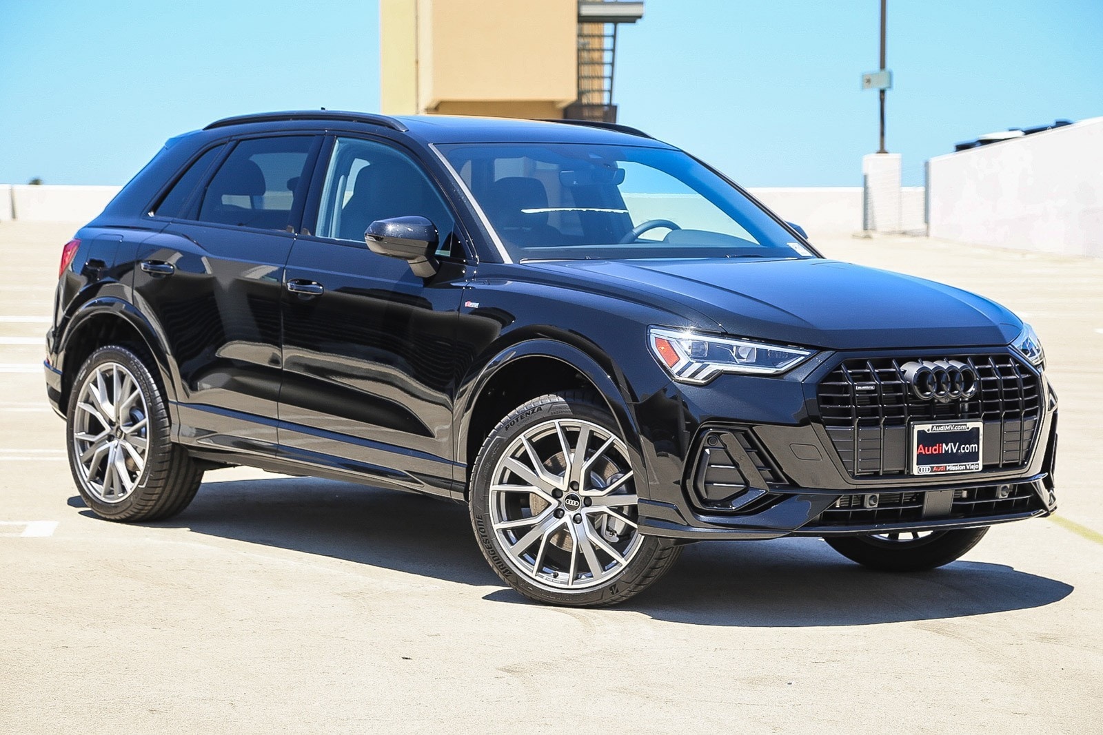 Mythos Black 2025 Audi Q3 SUV / Crossover All-Wheel Drive Automatic