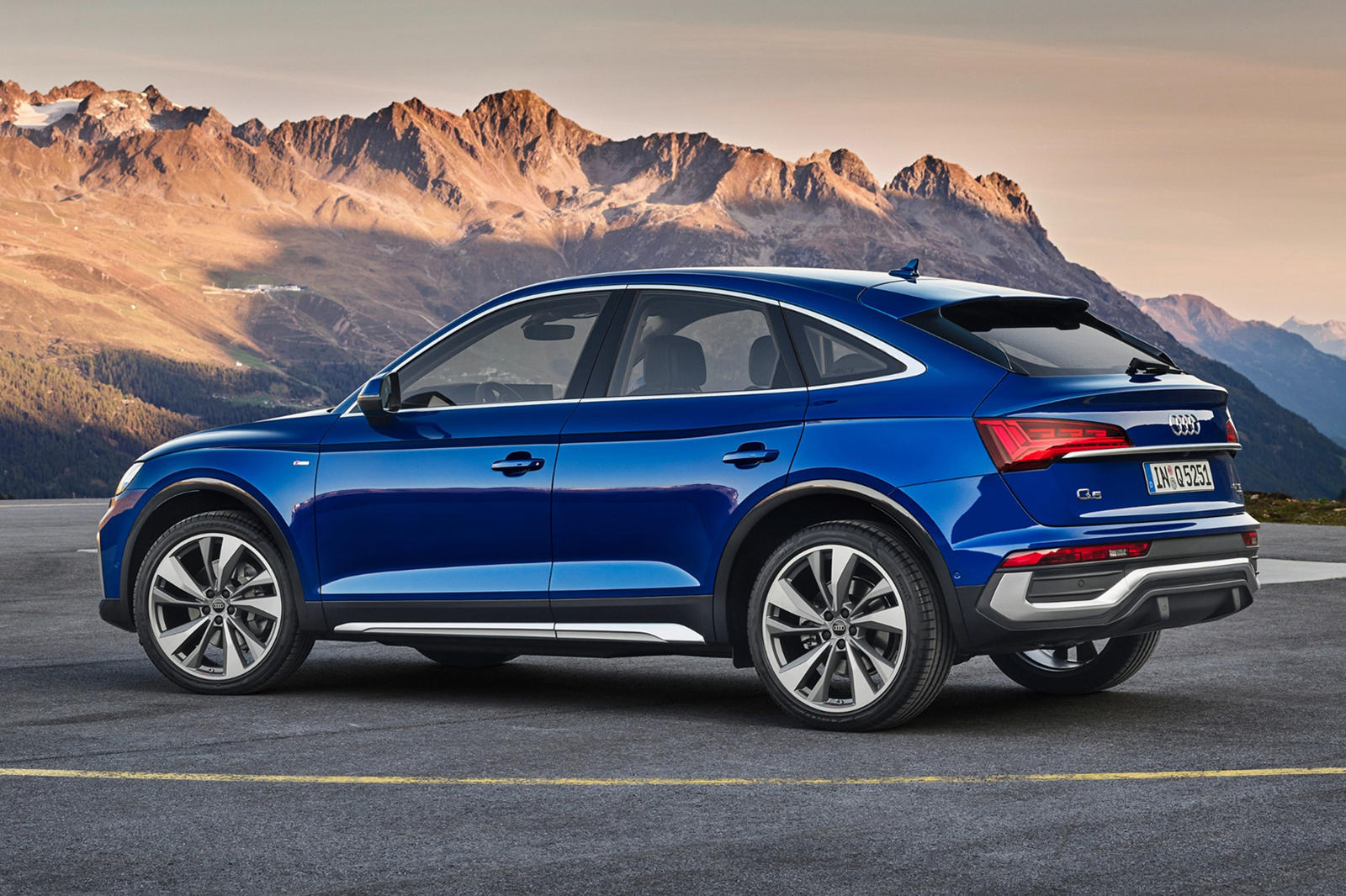 Audi Q5 Sportback 2.jpeg