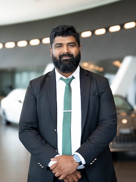 Staff member Manish Mathew from 9a1208620ca4