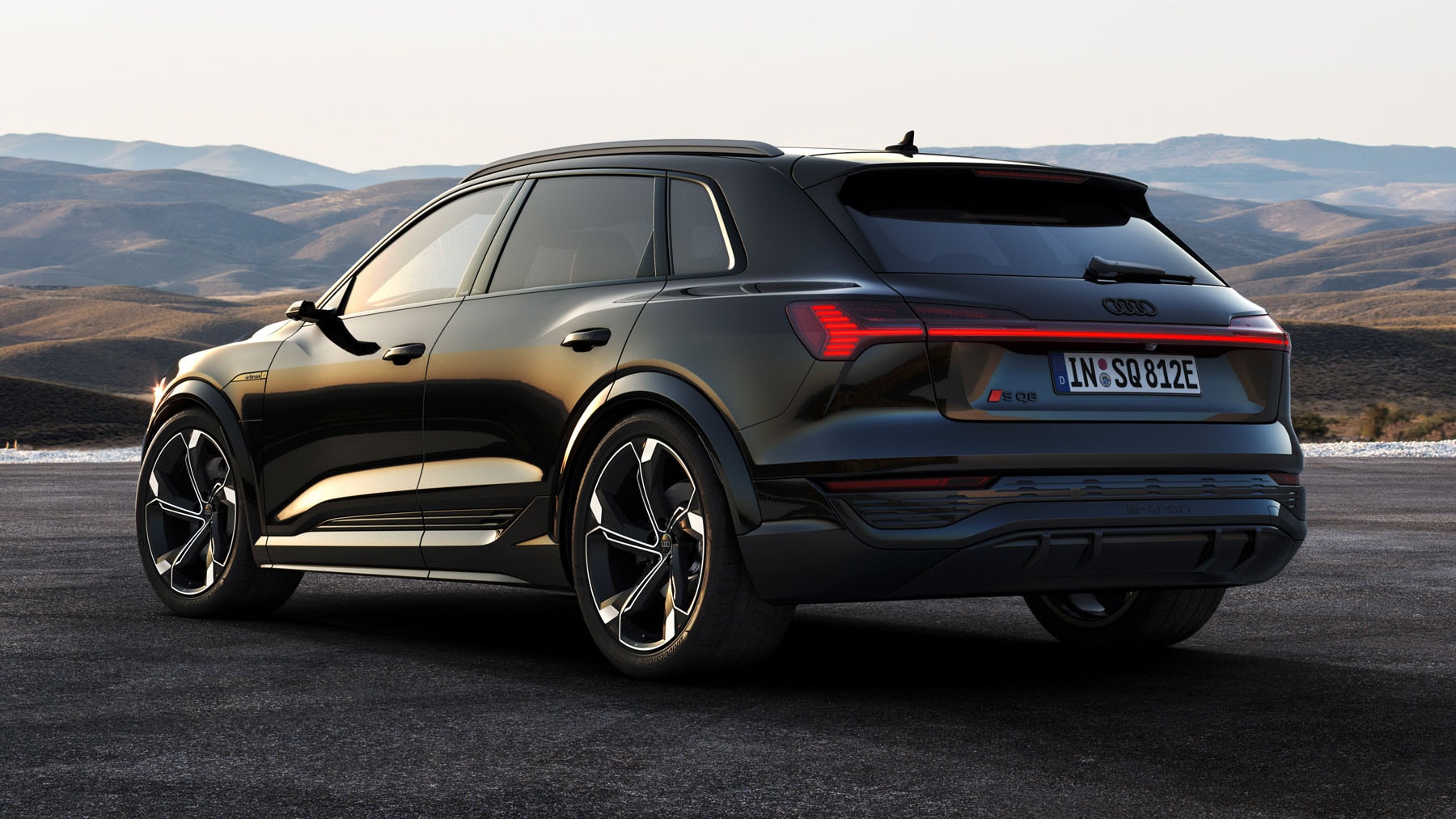 Audi Q8 e-tron 2.jpeg