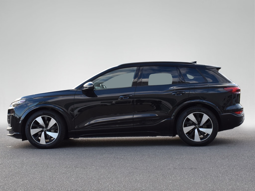 Certified 2025 Audi Technik SUV